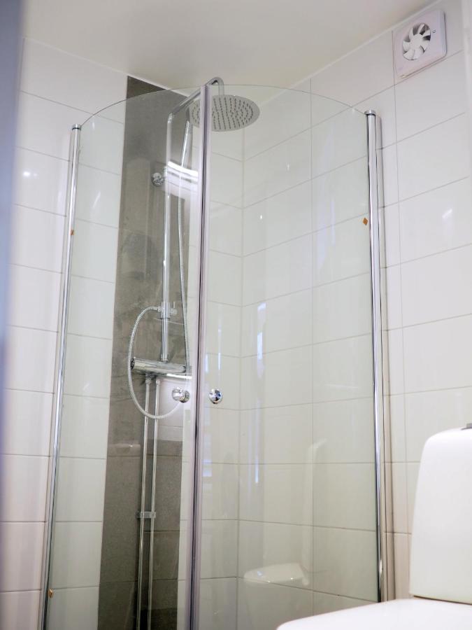 Kristina Attefall I Vaesterhaninge Екстер'єр фото